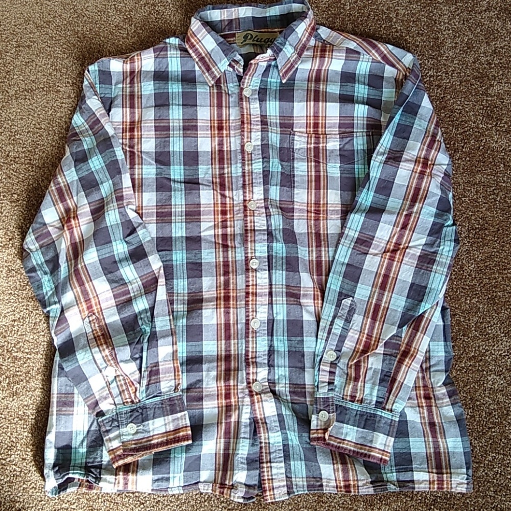 Plugg long sleeve button down size XL